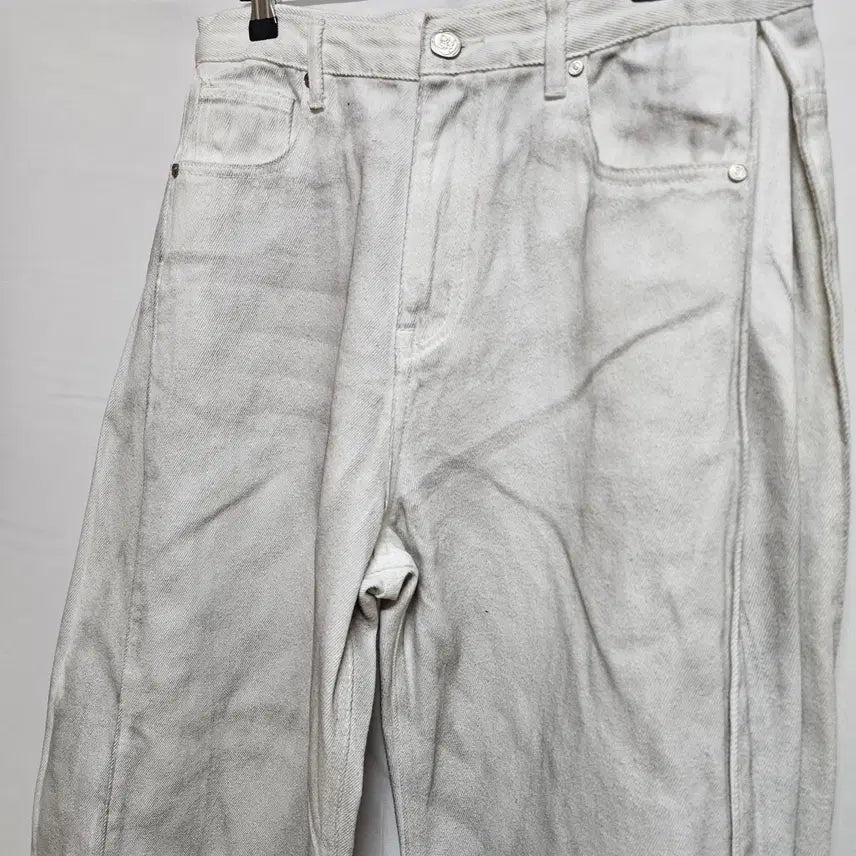 [BUNJANG] DNSR Dirty White Denim Pants Size S (29) / DNSR 사이드 버튼 더티드 화이트 데님팬츠 29