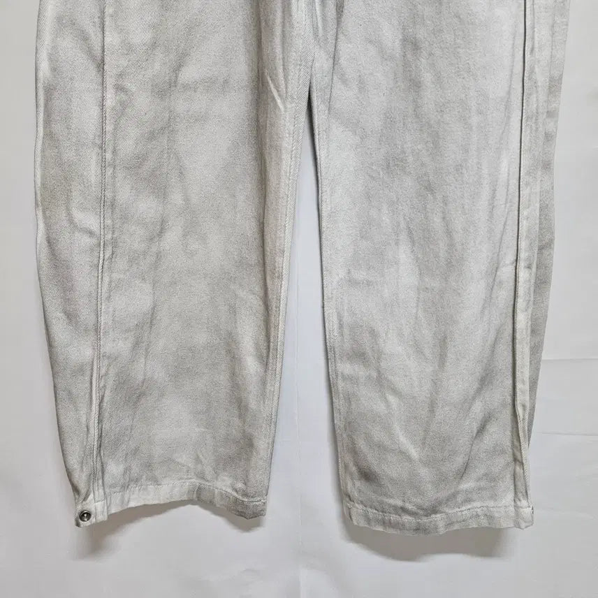 [BUNJANG] DNSR Dirty White Denim Pants Size S (29) / DNSR 사이드 버튼 더티드 화이트 데님팬츠 29