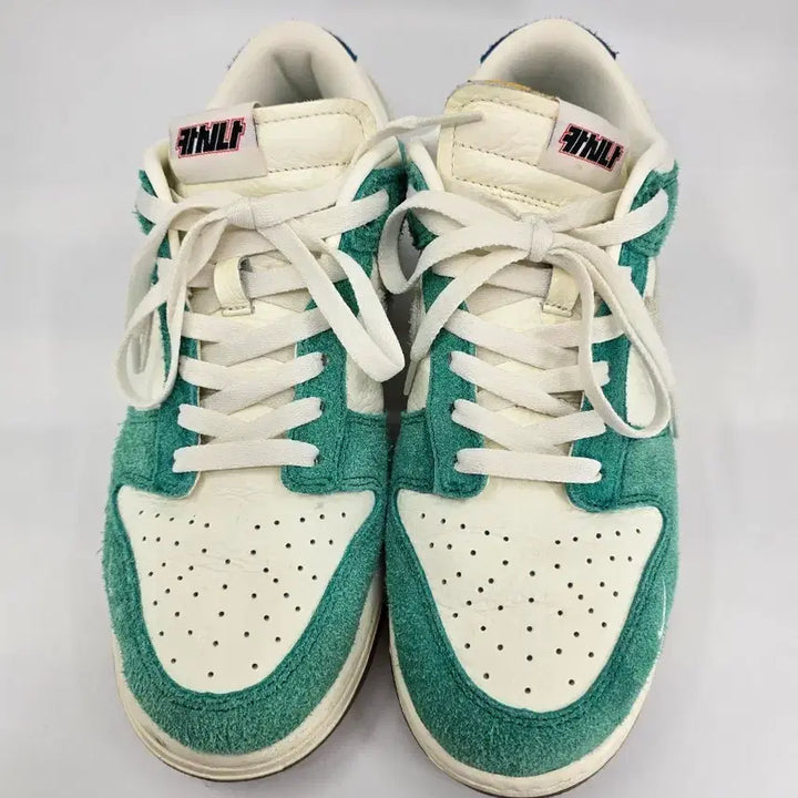 [BUNJANG] Nike x Kasina Dunk Low Road Sign - Kasina Exclusive Size 270 / 나이키 x 카시나 덩크로우 (270, 카시나 한정 색상)