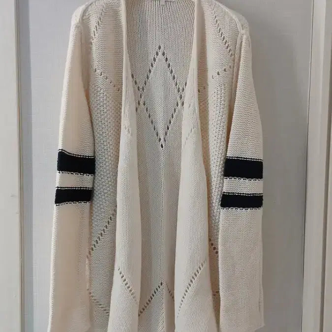 [BUNJANG] Maje Ivory Colorblock Cardigan / 마쥬 아이보리 배색 가디건