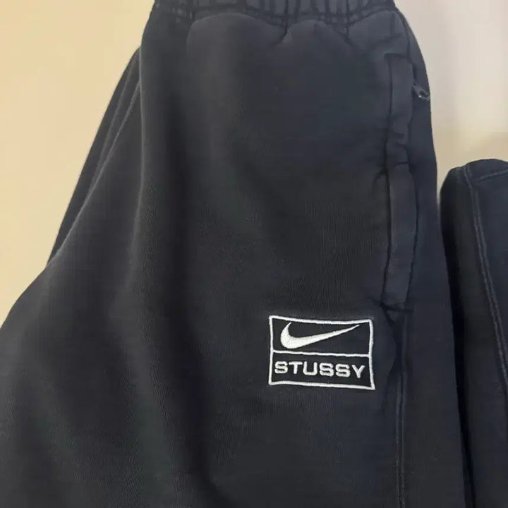 [BUNJANG] Nike Stussy Black Sweat Set / 나투시 후드 바지 블랙 스웻셋업