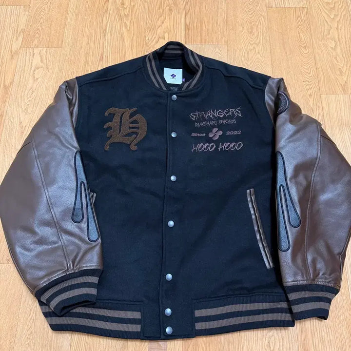 [BUNJANG] HoodHood Varsity Jacket / HoodHood 바시티