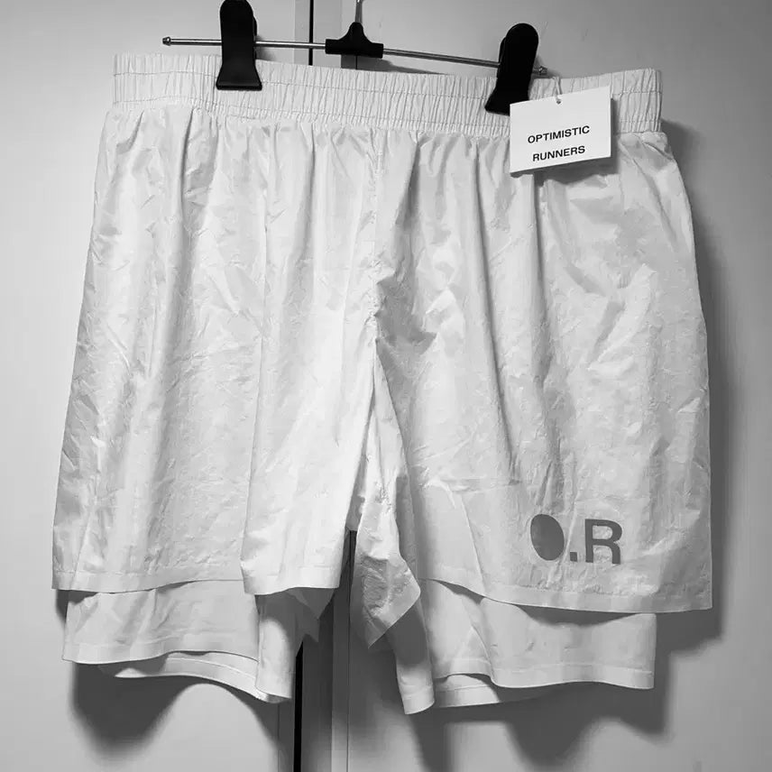 [BUNJANG] Optimistic Runners Glossy Nylon Shorts / 글로시 나일론 쇼츠 옵티미스틱 러너스