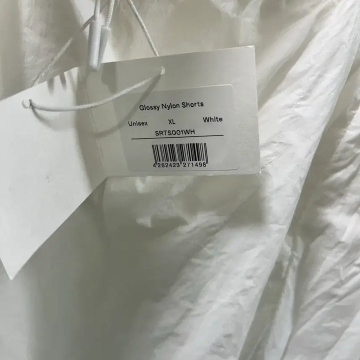 [BUNJANG] Optimistic Runners Glossy Nylon Shorts / 글로시 나일론 쇼츠 옵티미스틱 러너스