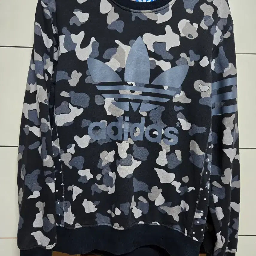 [BUNJANG] Adidas Camo Trefoil Sweatshirt / 아디다스 왕불꽃 카모 맨투맨(100사이즈)
