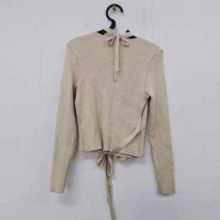 [BUNJANG] Avie Muah Halter Neck Knitted Top Ivory Women&