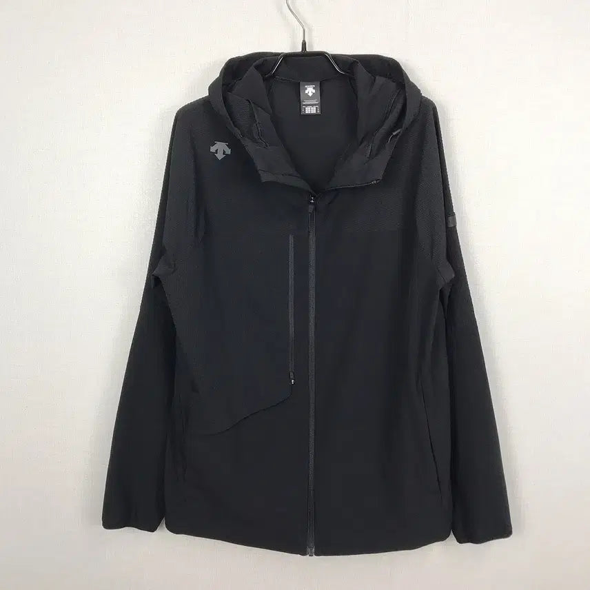 [BUNJANG] Descente Hooded Windbreaker Jacket Men&