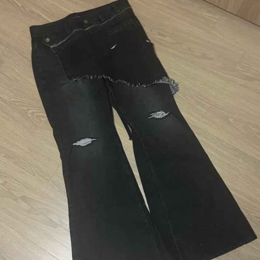 [BUNJANG] IFeellucky Bootcut Skirt Denim Pants - Black / [L] IFeellucky 아이필럭키 부츠컷 스커트 데님팬츠 블랙