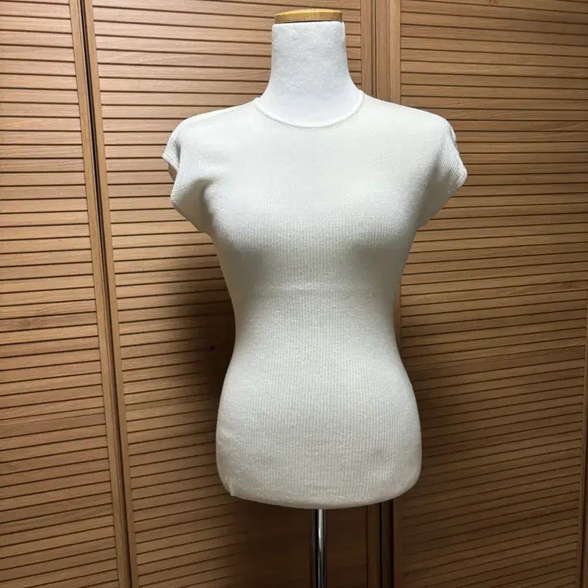 [SOLD OUT] 7.4->3 샵탑 캡소매 펄 골지 니트 수입의류
