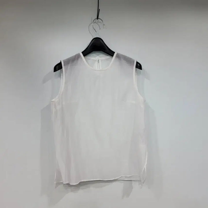 [BUNJANG] It MICHAA Sleeveless Rayon Blend Blouse / 잇미샤 민소매 레이온 혼방 블라우스