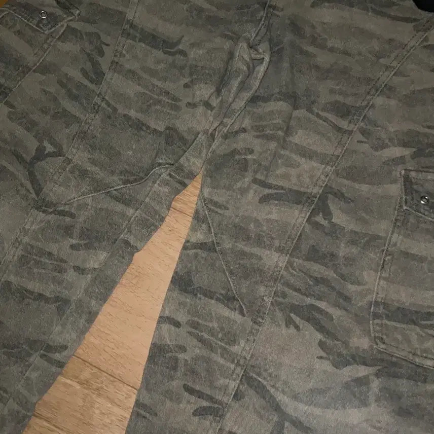[BUNJANG] Camouflage Balloon Fit Wide Denim Pants / 카모 와이드데님