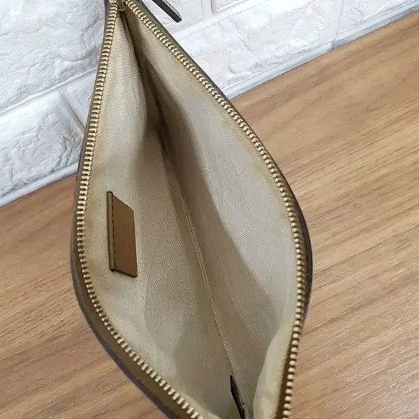 [BUNJANG] Gucci Clutch Bag / 구찌 부속품 클러치백 (정품)