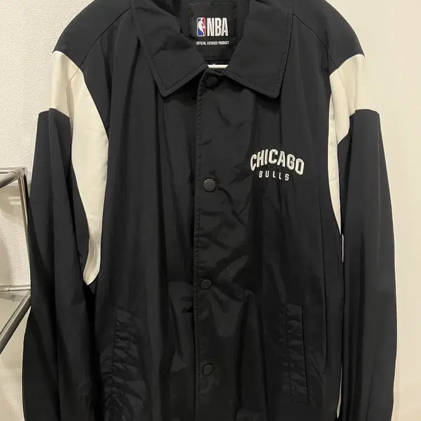 [BUNJANG] NBA Chicago Bulls Jacket (Size M) / NBA 시카고 불스 자켓 M