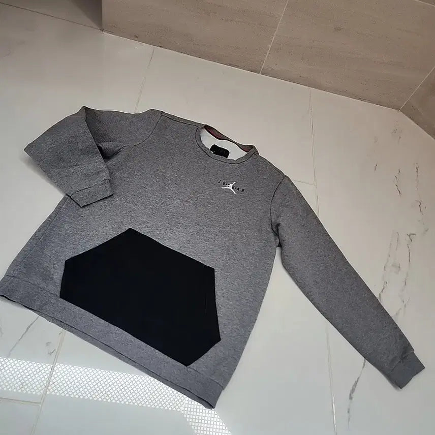 [BUNJANG] Nike Jordan Jumpman Air Fleece Crew Sweatshirt / 나이키 조던 점프맨 에어 플리스 크루 맨투맨 티셔츠