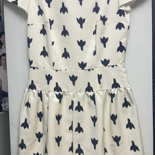 [SOLD OUT] 프라다원피스 정품