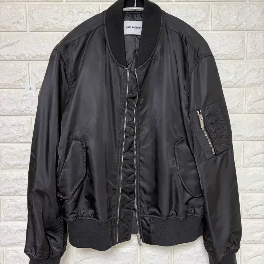 [SOLD OUT] 칼라거펠트 자켓 사이즈 90 (구66)