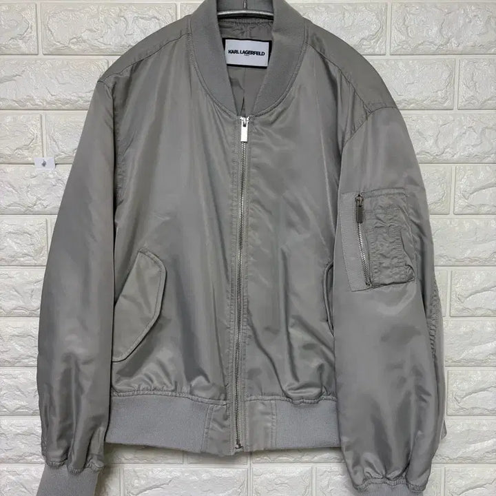 [SOLD OUT] 칼라거펠트 자켓 사이즈 90 (구66)
