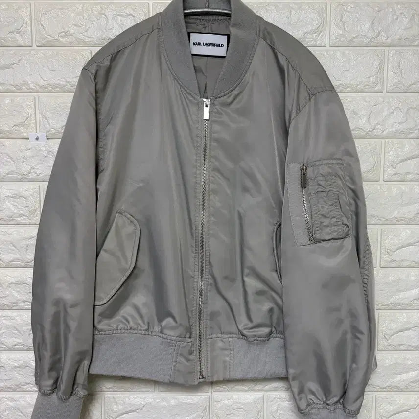 [SOLD OUT] 칼라거펠트 자켓 사이즈 90 (구66)