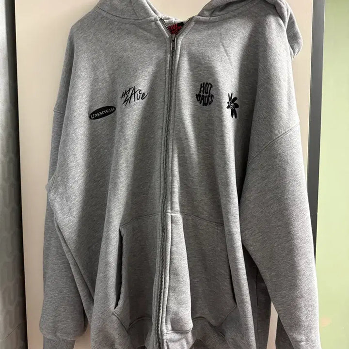 [SOLD OUT] 핫소스 그레이 기모 후드집업 M사이즈