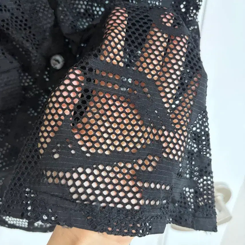 [BUNJANG] Vintage Black Knit Sleeveless Blouse / (일본 수입 빈티지)뜨개 셔츠 블랙 니트 나시 민소매 시스루 블라우스 M