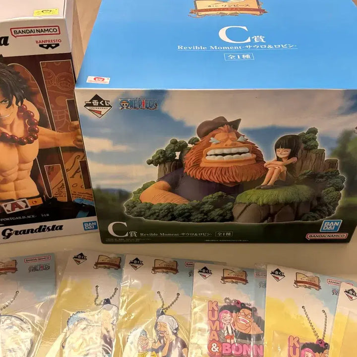 [BUNJANG] One Piece Ace Grandista &amp; Dramatic Showcase Figure Bundle / 원피스 에이스 그란디스타, 드라마틱 메모리즈 c상 (미개봉 새상품) 일괄