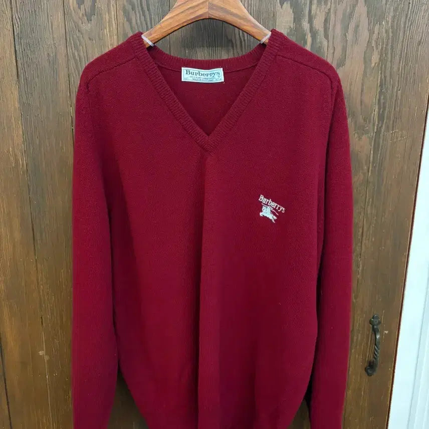 [SOLD OUT] 버버리 정품 버건디 브이넥 니트