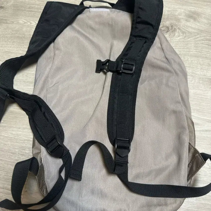 [SOLD OUT] 미스치프 롬버스 백팩 핑크그레이