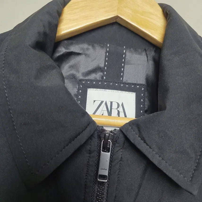 [SOLD OUT] [ZARA] 남성 테크니컬 집업 자켓 L