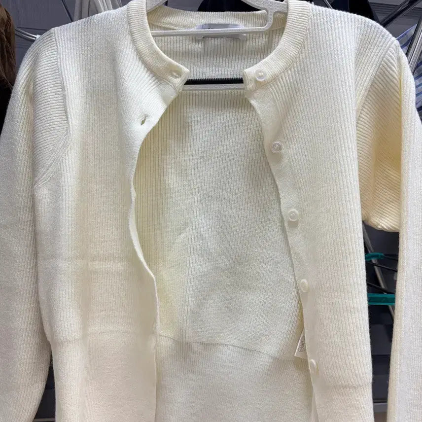 [BUNJANG] Ivory Ribbed Knit Cardigan Set / 아이보리 골지 니트 가디건 세트