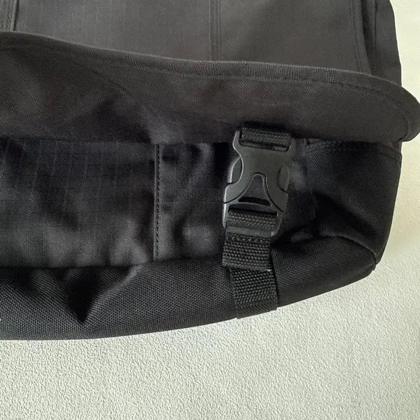 [BUNJANG] Carhartt Messenger Bag / 칼하트(Carhartt) 메신져백