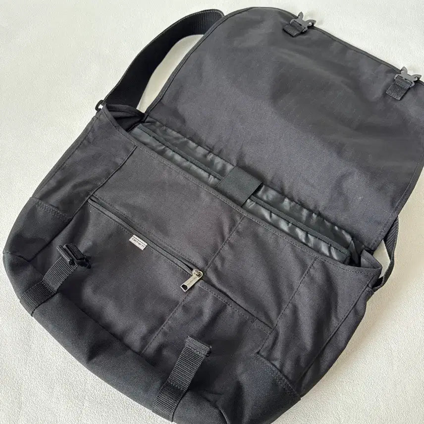 [BUNJANG] Carhartt Messenger Bag / 칼하트(Carhartt) 메신져백