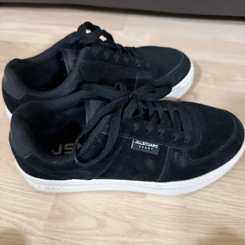 [BUNJANG] Jill Stuart Sport Suede Sneakers - Black - 240mm / 질스튜어트 스포츠 스니커즈 블랙 240