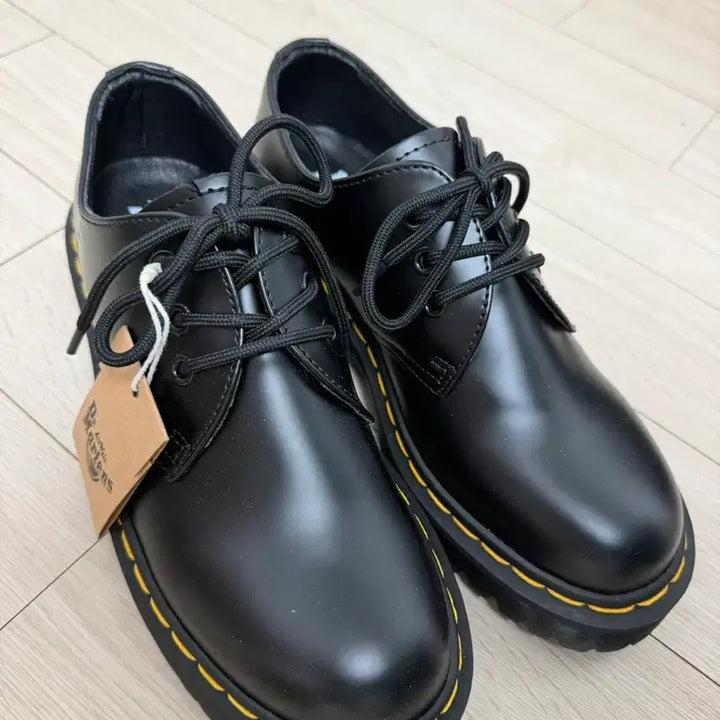 [SOLD OUT] 닥터마틴 1461 벡스 새상품