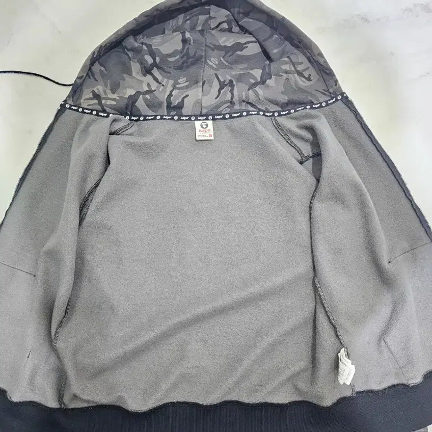 [BUNJANG] AAPE Moonface Camo Hooded Zip-up Jacket / [정품] 에이프(AAPE) 문페이스 카모 후드 집업 100