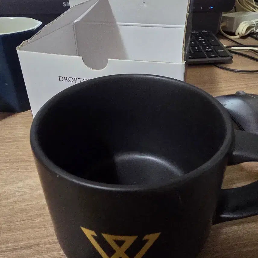 [BUNJANG] Lee Seunghoon Mug / 이승훈 머그컵팝니다