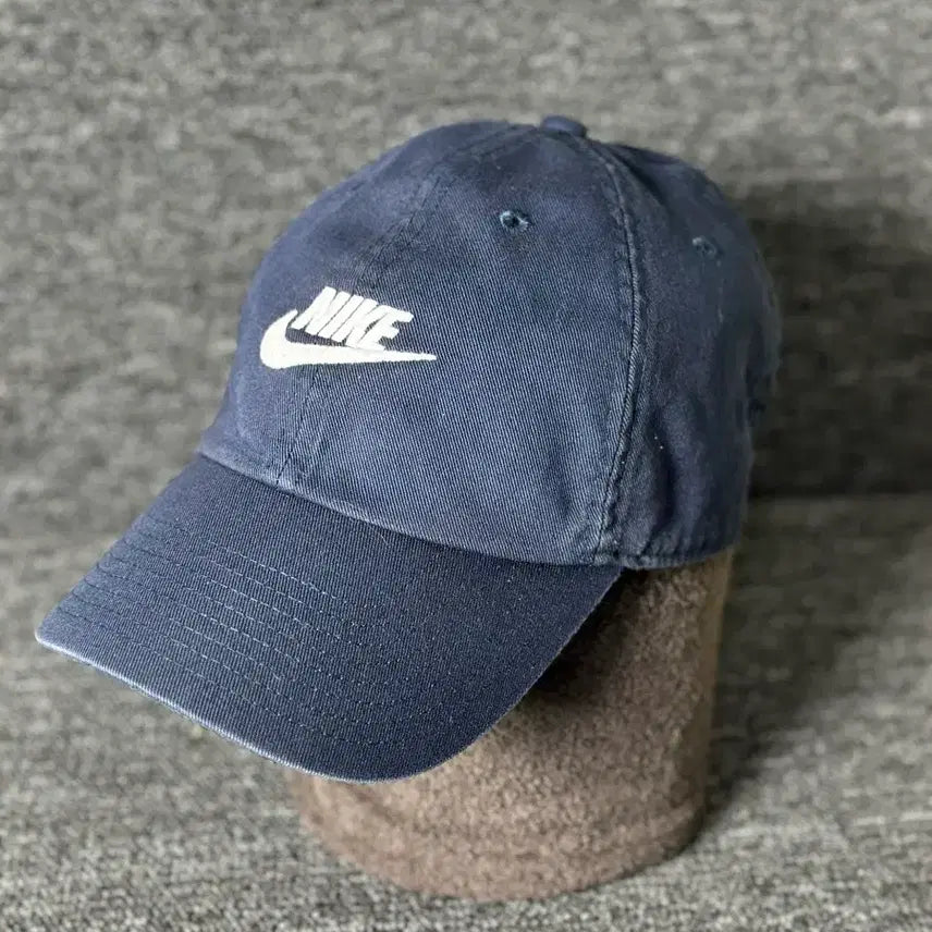[BUNJANG] Nike Navy Ball Cap / 나이키 네이비 볼캡