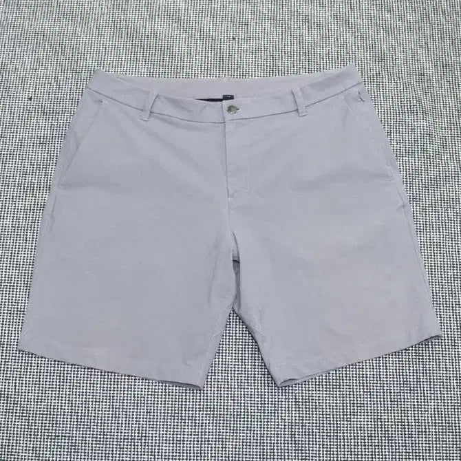 [BUNJANG] Lululemon Shorts Size 38 / 룰루레몬 반바지 38