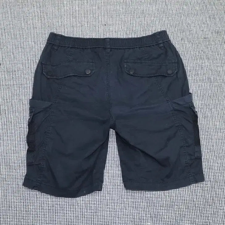 [SOLD OUT] 네셔널지오그래픽 카고 반바지 34