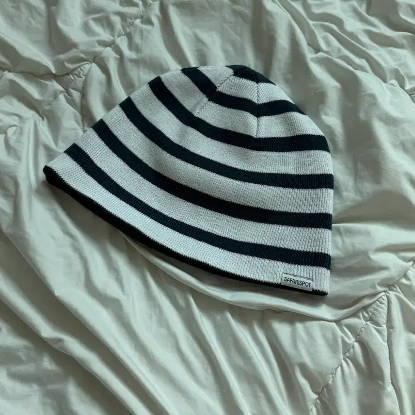 [BUNJANG] Safari Spot Reversible Beanie / 사파리스팟 비니