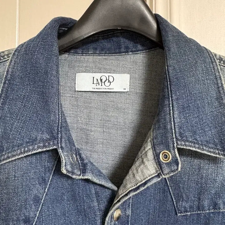 [BUNJANG] Elmood Badguy Denim Western Shirt Washed Blue 44 / 엘무드 배드가이 데님 웨스턴 셔츠 워시드 블루 44