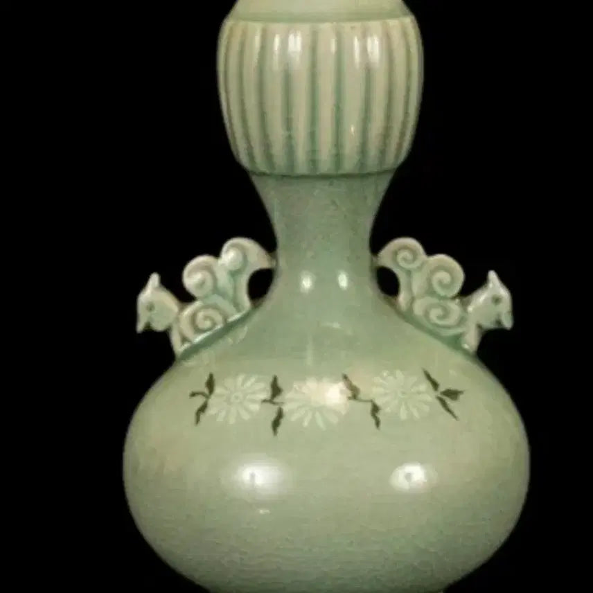 [SOLD OUT] 특이한 기형 무형문화재 지순탁 청자 호리병