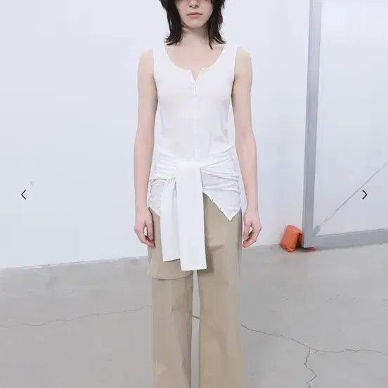 [BUNJANG] LCDC Two-Way Button-Up Top (White) S / LCDC TWO-WAY BUTTON-UP TOP (WHITE) S