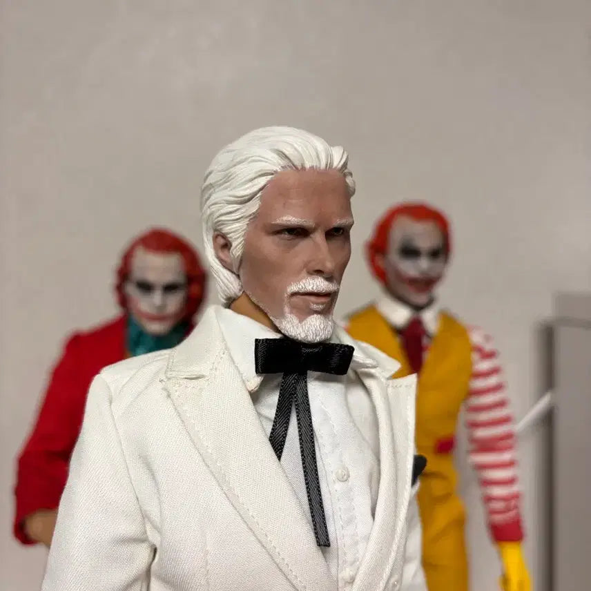 [BUNJANG] Hot Toys Joker Wayne Custom 12-inch Figure / 핫토이x 조커 패스트푸드 커스텀