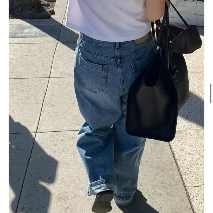 [BUNJANG] SBR Brunch Hershe Denim Wide Jeans / (S)BR 브런치 허쉬 데님 중청 와이드 바지 진