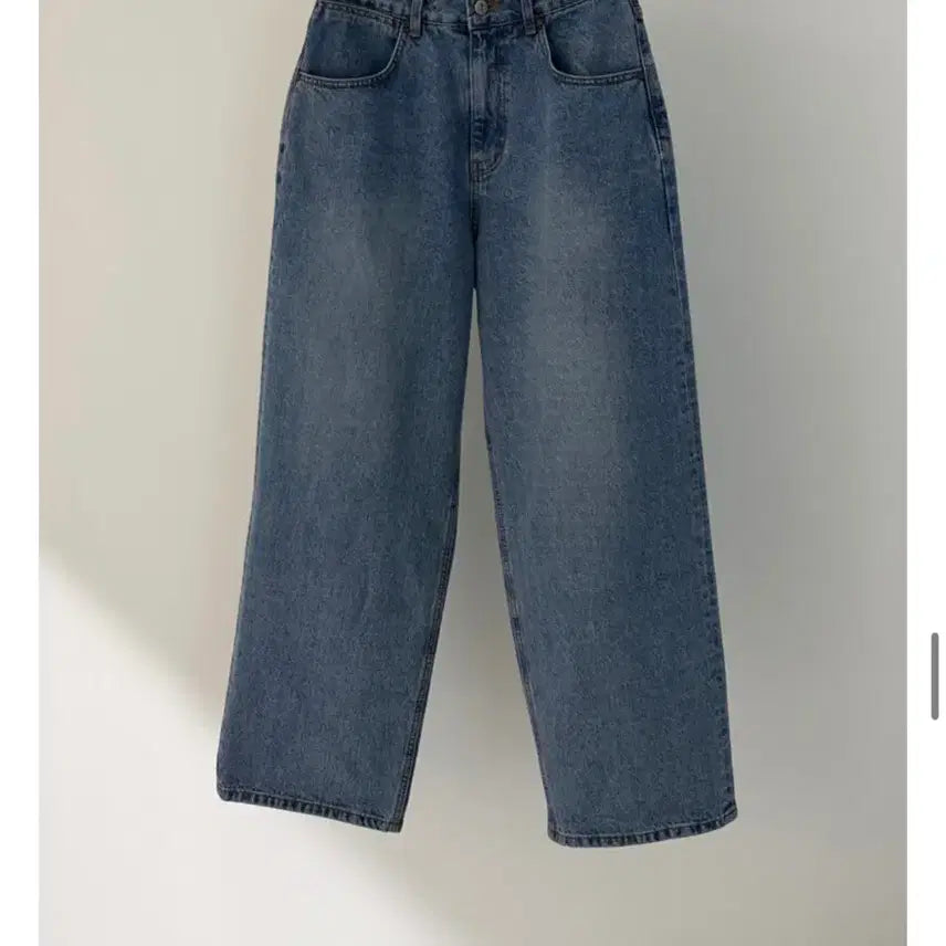 [BUNJANG] SBR Brunch Hershe Denim Wide Jeans / (S)BR 브런치 허쉬 데님 중청 와이드 바지 진