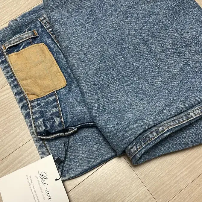 [BUNJANG] SBR Brunch Hershe Denim Wide Jeans / (S)BR 브런치 허쉬 데님 중청 와이드 바지 진