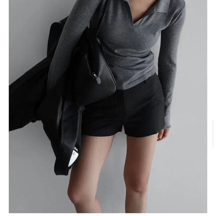 [BUNJANG] La Room Low Collar Knit Gray / (배포 새상품) 라룸 로우 카라 니트 그레이