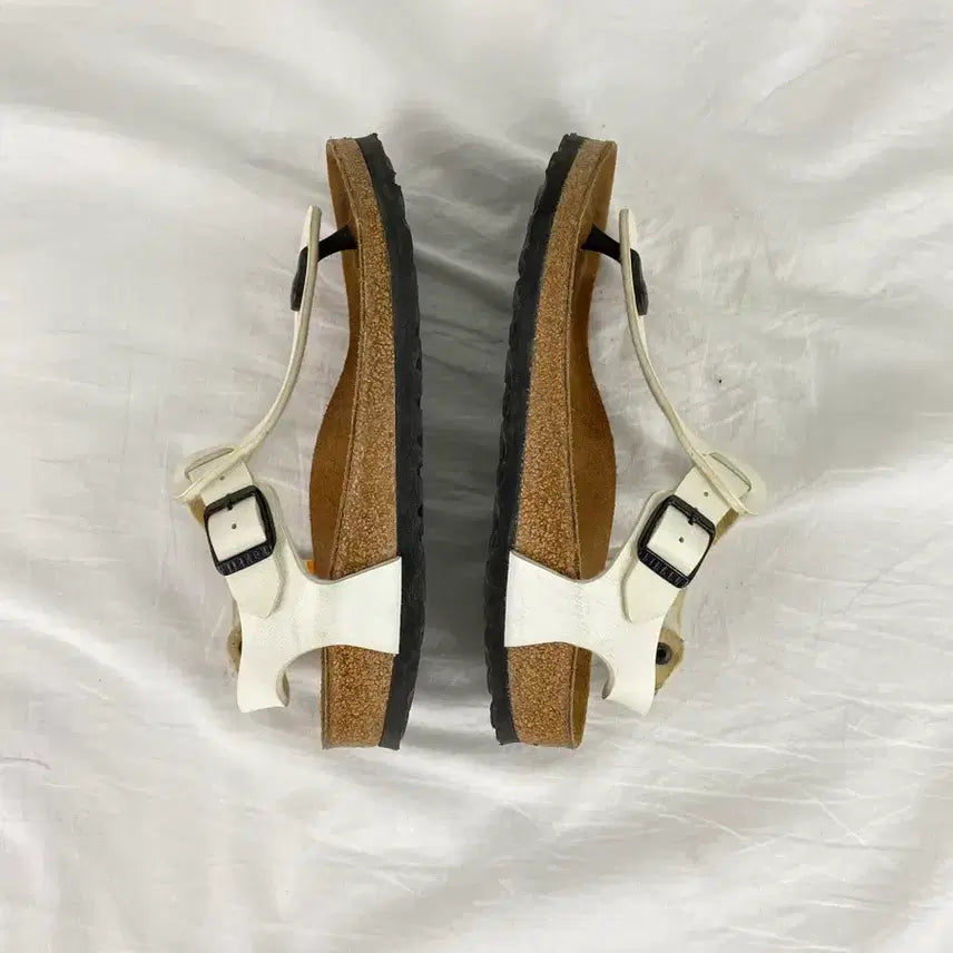 [BUNJANG] Birkenstock Cairo White Sandals 230 / 버켄스탁 카이로 화이트 샌들 230 <14>