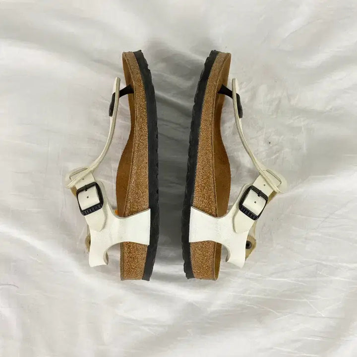 [BUNJANG] Birkenstock Cairo White Sandals 230 / 버켄스탁 카이로 화이트 샌들 230 <14>