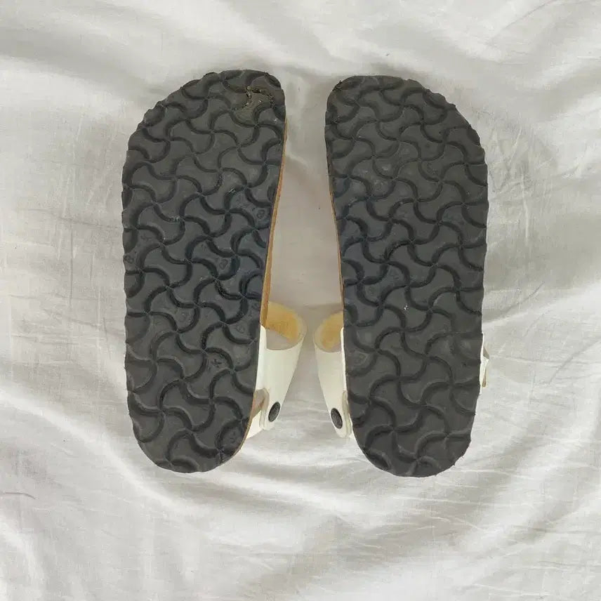 [BUNJANG] Birkenstock Cairo White Sandals 230 / 버켄스탁 카이로 화이트 샌들 230 <14>